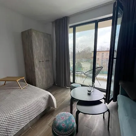 Azur Apartment Apartament