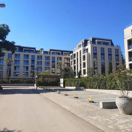 Azur Apartment *